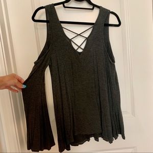 Grey open shoulders long sleeve shirt